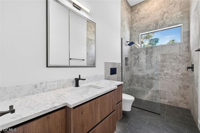 Experience the pinnacle of ultra-luxury living in this - photo 46