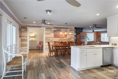 Wonderful and quirky Tybee Cottage for you to call home. Perfect - photo 6