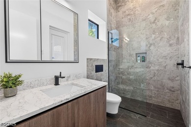 Experience the pinnacle of ultra-luxury living in this - photo 49