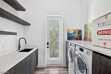 Experience the pinnacle of ultra-luxury living in this - photo 50