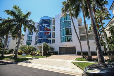 One of a kind multi-level penthouse with deeded ocean access - photo 1