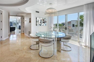 One of a kind multi-level penthouse with deeded ocean access - photo 3