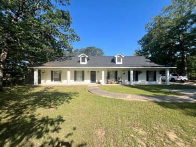 Lake Home For Sale in Ellisville, Mississippi