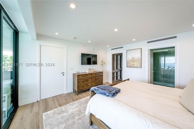 Welcome to one of Miami beach's most exclusive waterfront - photo 13
