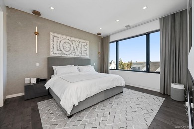 Experience unparalleled luxury in this custom modern estate - photo 16