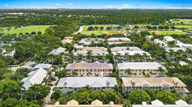 Welcome to Antigua at Town Center, where comfort, style, and an - photo 20