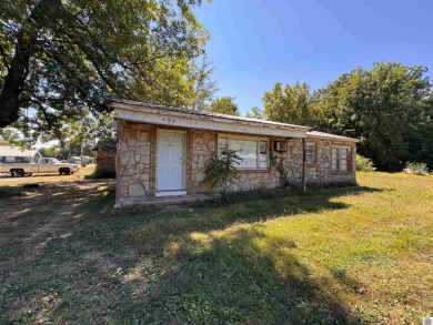 Lake Home For Sale in Hardin, Kentucky