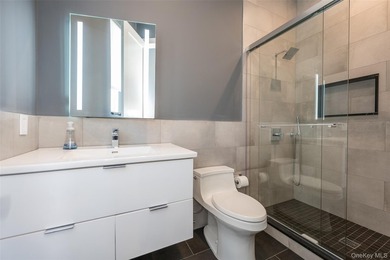 Experience unparalleled luxury in this custom modern estate - photo 27