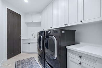 Completely reimagined custom estate in the highly desirable - photo 31