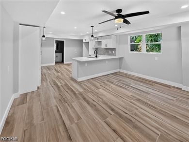 Eucalyptus Park: Premier Duplex with lower owner's unit in - photo 31