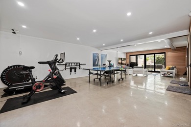 Experience unparalleled luxury in this custom modern estate - photo 35