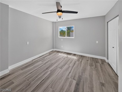 Eucalyptus Park: Premier Duplex with lower owner's unit in - photo 38