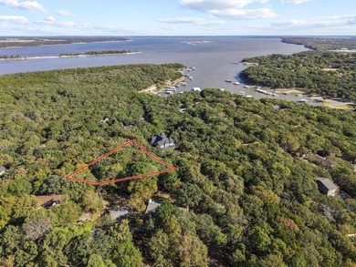 Lake Texoma Home For Sale in Pottsboro Texas