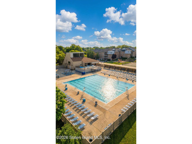 Welcome to 2 Elmwood Park Drive #516, a well-maintained and - photo 20