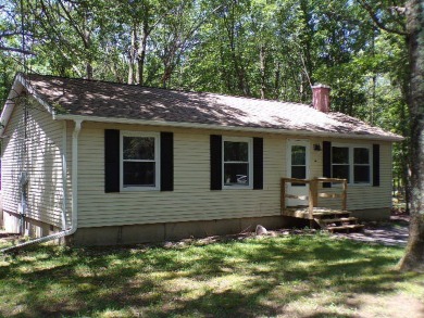 Lake Home Sale Pending in Albrightsville, Pennsylvania