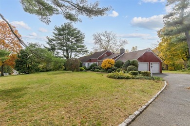 KINGS POINT WEST SIDE! A RARE 2 ACRE DOUBLE LOT! FRONT LOT ON - photo 1