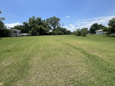 Lake Lot For Sale in Lone Oak, Texas