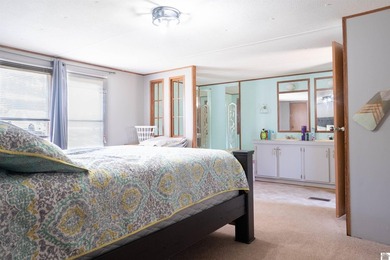 Cozy Weekend Getaway! Escape to your own private retreat with - photo 6