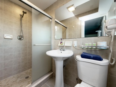 LOCATION, LOCATION, LOCATION! This Beach Block Studio is