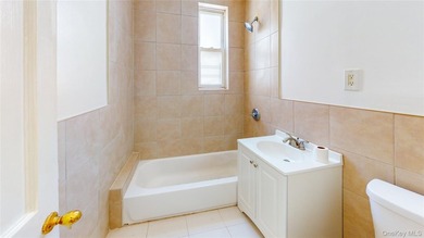 Rare Investment Opportunity - Beautiful Brick Quadruplex. This - photo 12