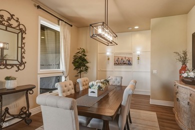 Overlooking the 13th tee in Tetherow, this exceptional home - photo 16