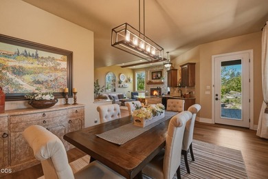 Overlooking the 13th tee in Tetherow, this exceptional home - photo 18