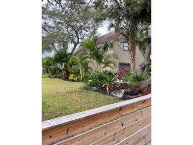 This 3-bedroom, 2.5-bathroom home is just 15 minutes from one of - photo 2