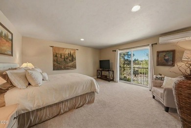 Overlooking the 13th tee in Tetherow, this exceptional home - photo 35