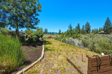 Overlooking the 13th tee in Tetherow, this exceptional home - photo 46