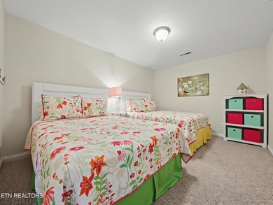 MOTIVATED SELLER! Room for everyone in a gorgeous lakefront - photo 50