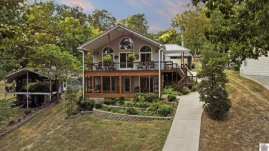 Lake Barkley Home For Sale in Eddyville Kentucky