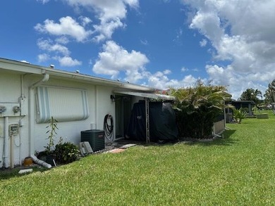 Guard gated 55+ community with FREE Golf. 18-hole executive - photo 2