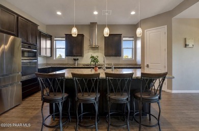 This freshly painted, immaculate home has been so well cared for - photo 12