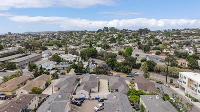 Ideal Ocean Beach/Point Loma location with outstanding - photo 13