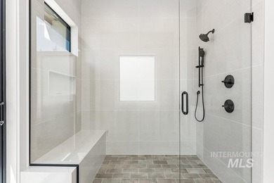 A stunning custom home in the esteemed Terra View community, set - photo 17