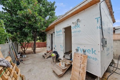 Great starter home. Single story, large backyard. Fresh interior - photo 23
