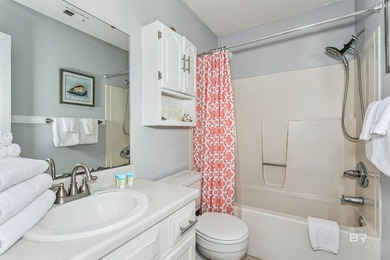 Welcome to this beautiful 2 bedroom, 2 bathroom condo in Gulf - photo 26