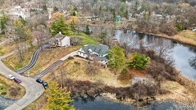 Welcome Home to 962 Hidden Valley Drive... Custom Built w/2x6 - photo 33