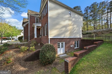 Discover the perfect blend of comfort, style, and location in - photo 6