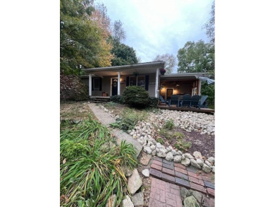 Lake Home For Sale in Howard, Ohio