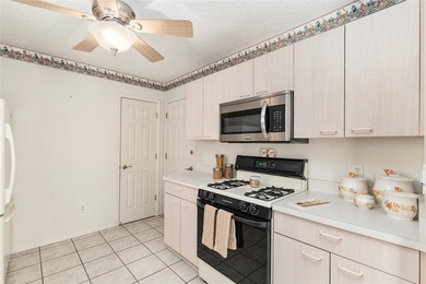 MOTIVATED SELLERS!! LOCATION, LOCATION, LOCATION! BOND PAID! - photo 17
