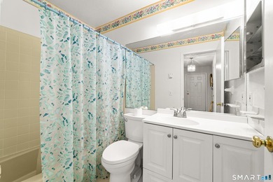 Welcome to effortless one-level living at Manor North - photo 18