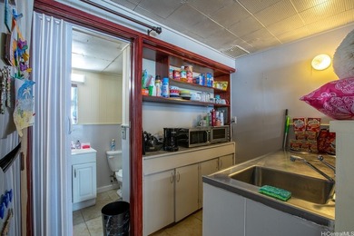 Phenomenal return on existing rents with upside! 19 unit - photo 19