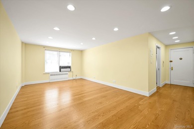 Welcome to unit #1A in the Thurman-Verona development! This