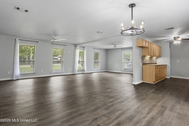 Great Brick Home with an Additional Lot! Enjoy extra space and - photo 12