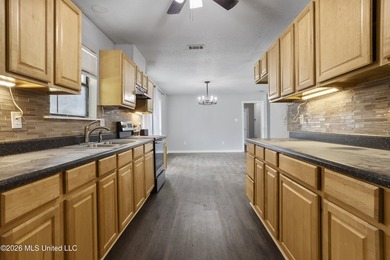 Great Brick Home with an Additional Lot! Enjoy extra space and - photo 15