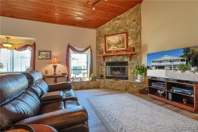 Welcome to your dream waterfront retreat in beautiful Crystal - photo 17