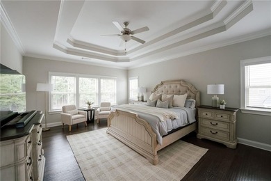 Tucked away within one of Milton's most prestigious gated - photo 41