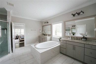Tucked away within one of Milton's most prestigious gated - photo 43