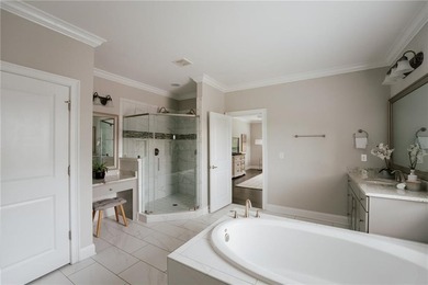 Tucked away within one of Milton's most prestigious gated - photo 44